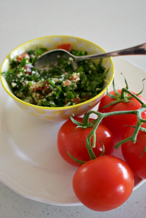 tabbouli salad - a handful of ingredients is all it takes to create this exotic and fresh salad. The Hungry Mum.