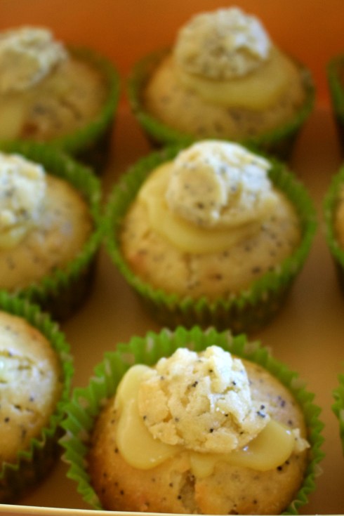 Lemon and poppyseed cupcakes. The Hungry Mum