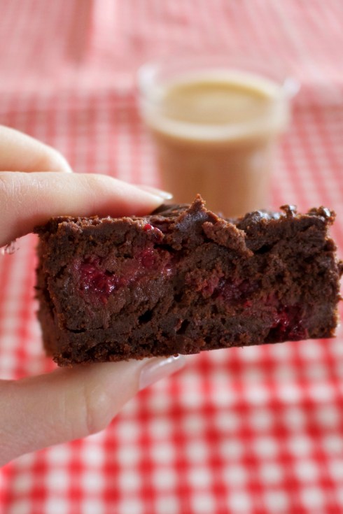 dark-chocolate-raspberry-brownies