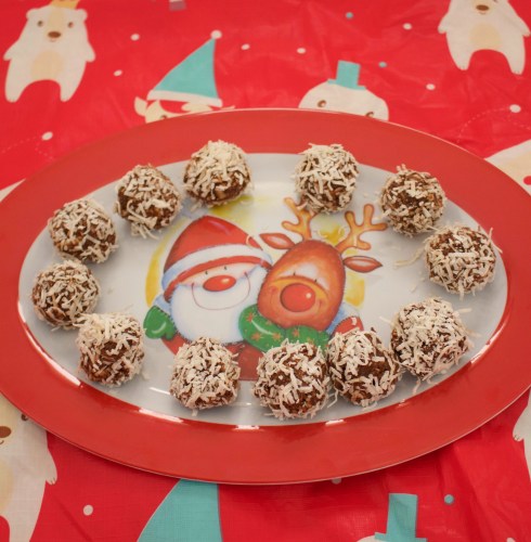 eggnog-balls-a-quick-and-easy-christmas-recipe