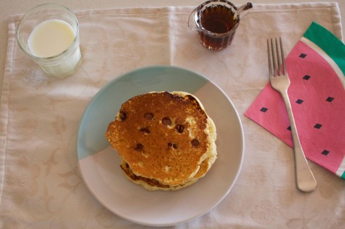 chocolate-chip-coconut-pancake