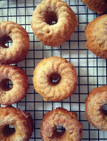 Mini cinnamon apple bundt cakes.jpg